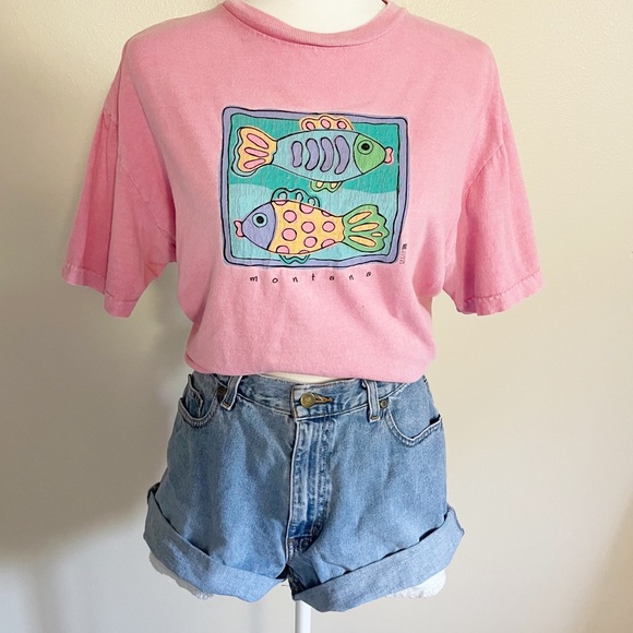 Vintage Tops - Vintage 90s Montana Fish Pink T Shirt Sz L